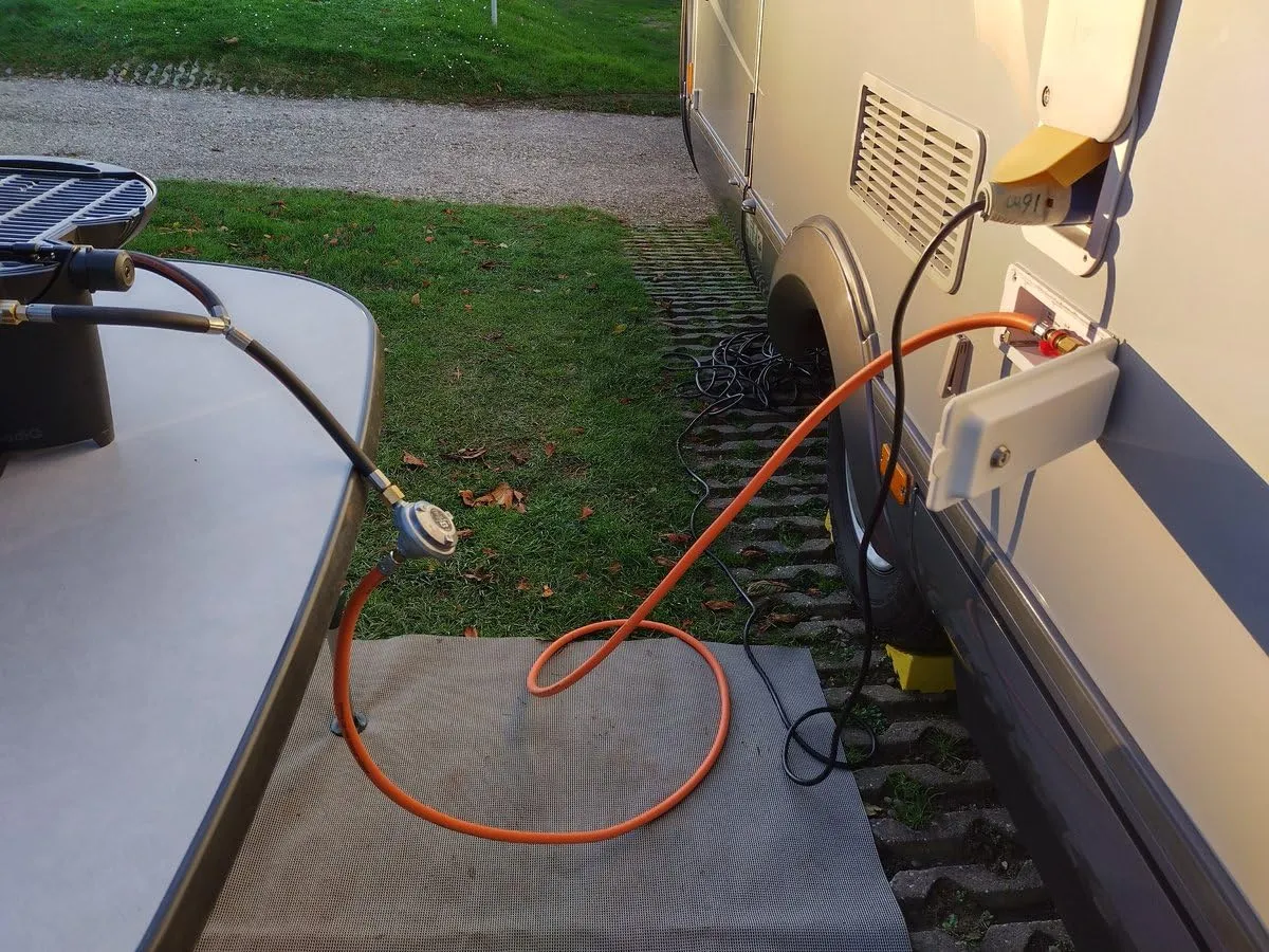 NomadiQ Verlängerungsschlauch Wohnmobil Gasanschluss Zubehör